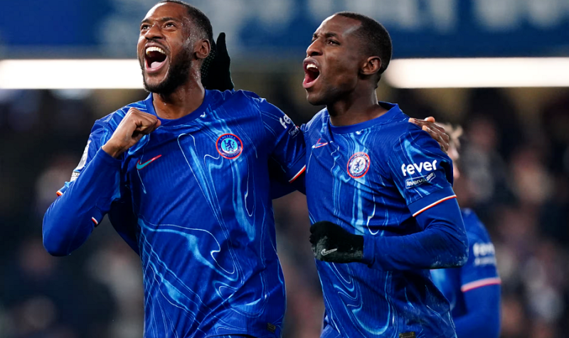 chelsea-doi-mat-voi-ap-luc-pha-ket-de-va-lo-hong-hang-thu